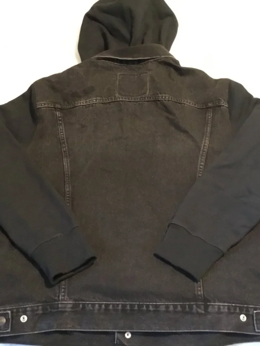 Levis Trucker Black Sweatshirt Hoodie & Sleeves Denim Snap Front Jacket XL - Picture 6 of 10
